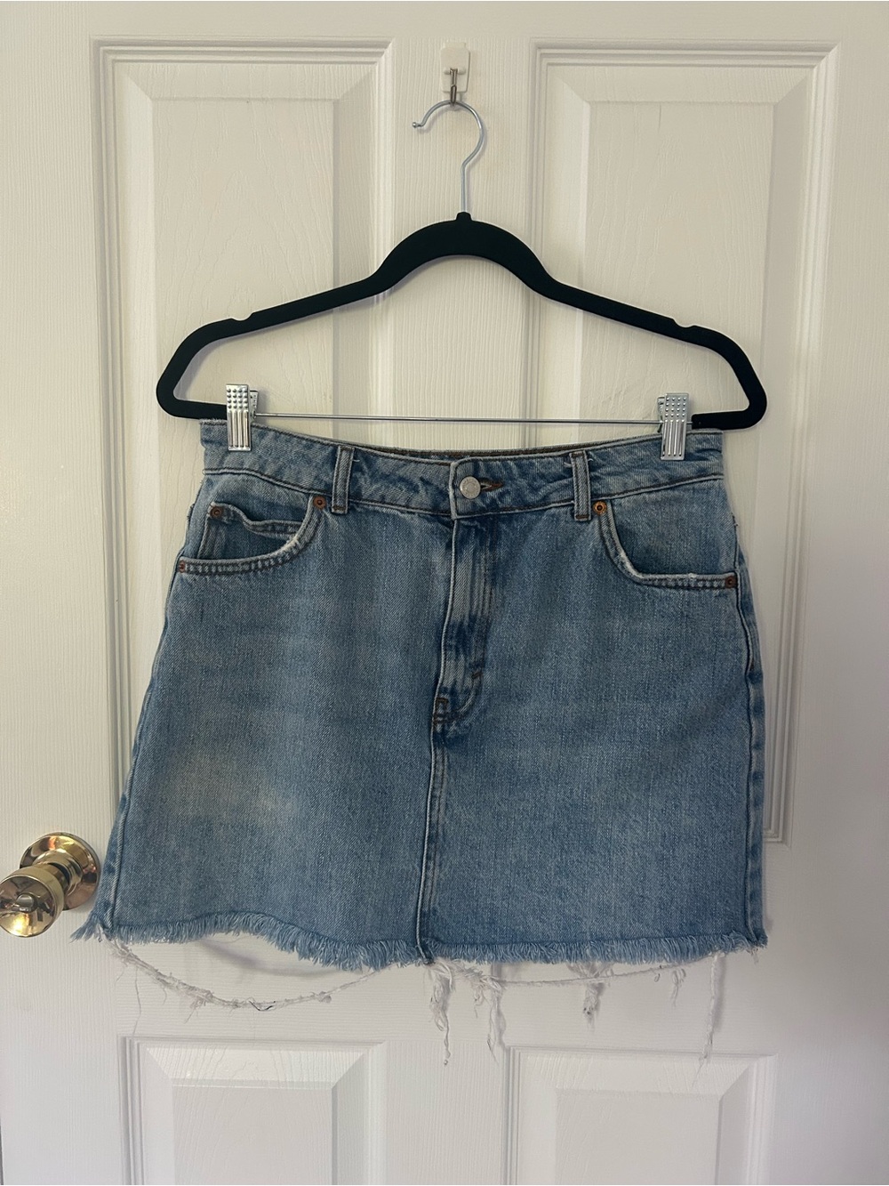 Topshop Moto Raw Hem Denim Mini Skirt Size 8
